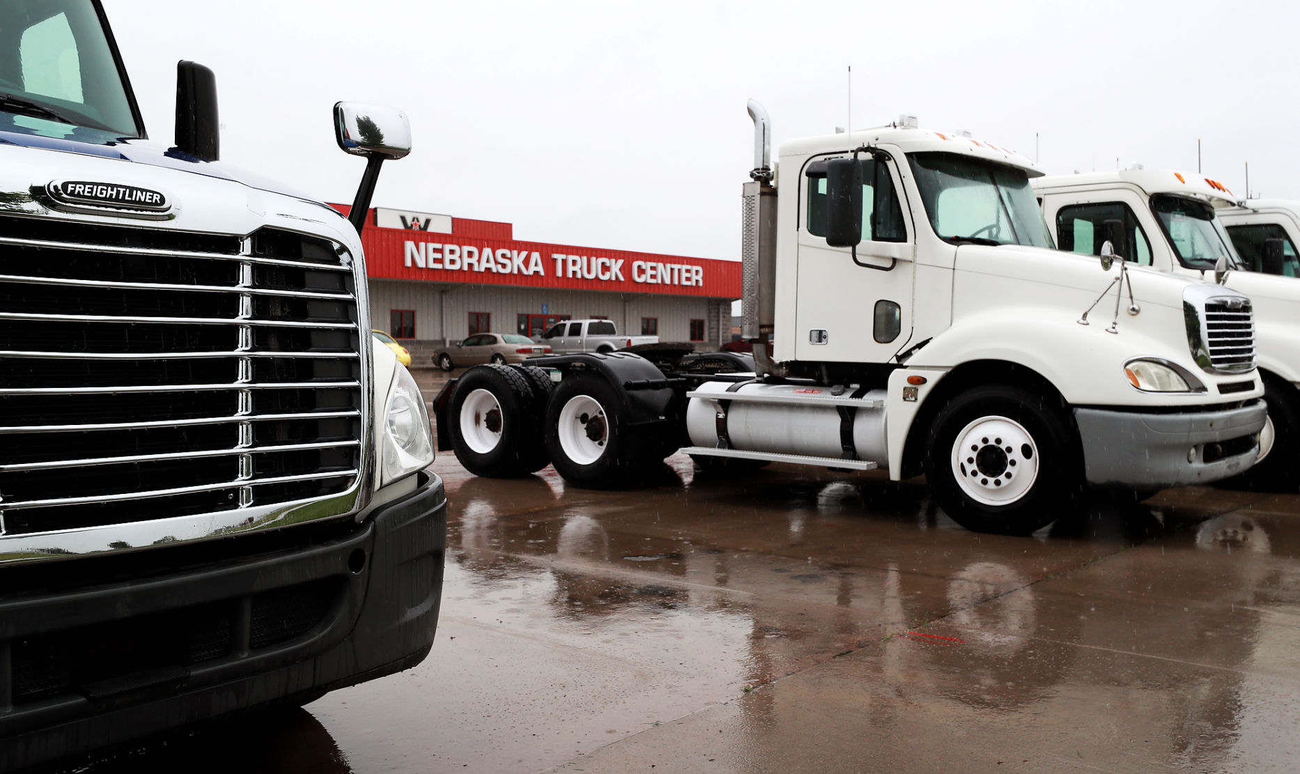 062319_NebTruck4BIZ003_bjs.JPG